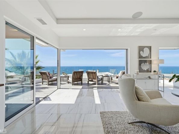 3601 Bayview Drive, Manhattan Beach CA 90266