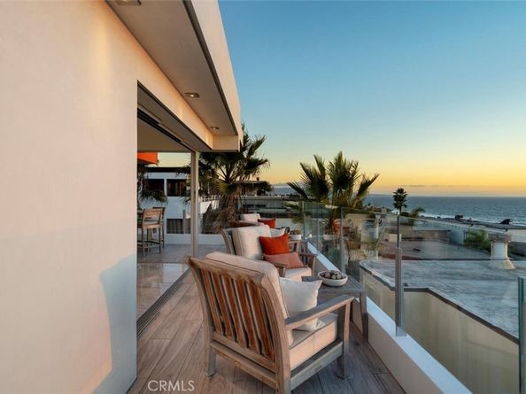 3601 Bayview Drive, Manhattan Beach CA 90266