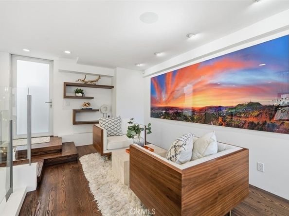 3601 Bayview Drive, Manhattan Beach CA 90266