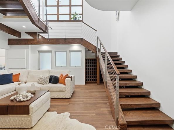 3601 Bayview Drive, Manhattan Beach CA 90266