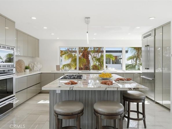 3601 Bayview Drive, Manhattan Beach CA 90266