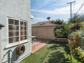 3601 Elm Ave., Manhattan Beach CA 90266