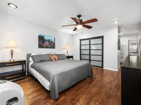 1334 E 1st 1, Long Beach CA 90802