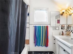 2511 W 5th, Los Angeles CA 90057