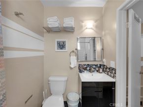 134 Bennett, Long Beach CA 90803