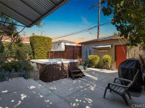 134 Bennett, Long Beach CA 90803
