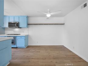 1330 Cabrillo Park F, Santa Ana CA 92701