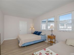 1709 Harbor Way, Seal Beach CA 90740