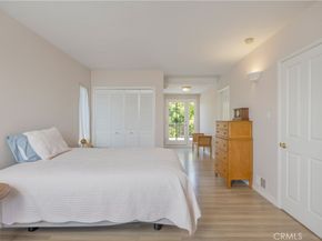 1709 Harbor Way, Seal Beach CA 90740