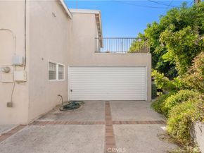 1709 Harbor Way, Seal Beach CA 90740