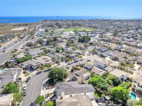 1709 Harbor Way, Seal Beach CA 90740