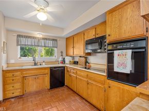 1709 Harbor Way, Seal Beach CA 90740