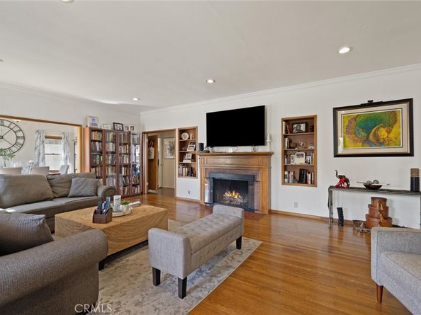 3711 Lemon, Long Beach CA 90807