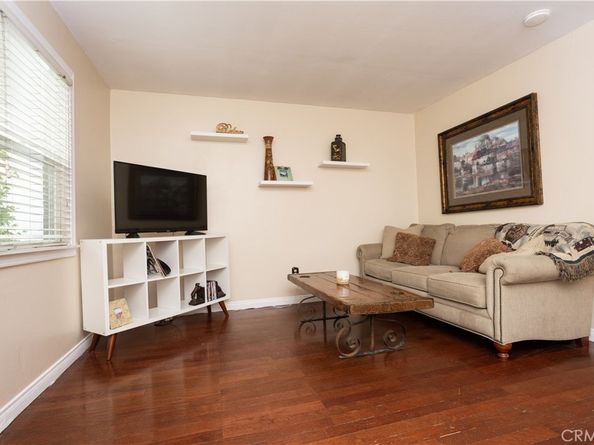 1012 Temple Ave, Long Beach CA 90804