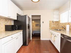 1012 Temple Ave, Long Beach CA 90804