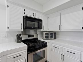 8070 E Oak Ridge Circle, Anaheim Hills CA 92808