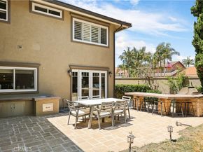 21822 Seacrest Ln, Huntington Beach CA 92646