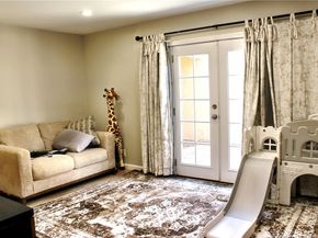 1049 W Pine c, Upland CA 91786