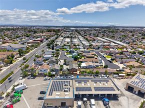 1216 Ashmill, Carson CA 90745