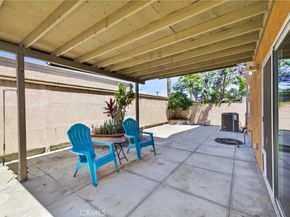 1216 Ashmill, Carson CA 90745