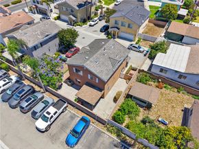 1216 Ashmill, Carson CA 90745