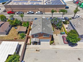 1216 Ashmill, Carson CA 90745