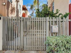302 E 19th Street 7, Long Beach CA 90806
