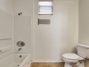 302 E 19th Street 7, Long Beach CA 90806