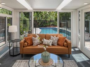 724 N Fairview Street, Burbank CA 91505