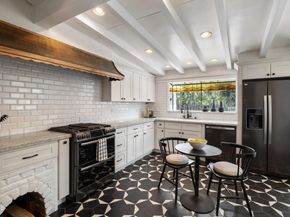 724 N Fairview Street, Burbank CA 91505