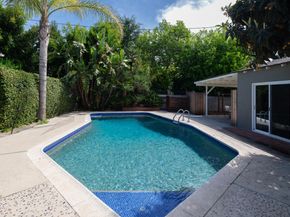 724 N Fairview Street, Burbank CA 91505