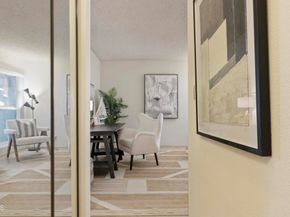 360 S Euclid Avenue 116, Pasadena CA 91101