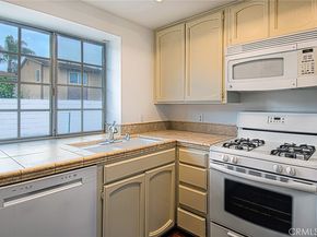 2652 Santa Ana E, Costa Mesa CA 92627