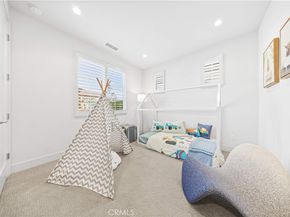 111 Winnett, Irvine CA 92602