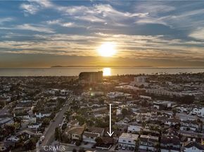 3209 Clay, Newport Beach CA 92663