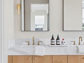 715 Poinsettia, Corona Del Mar CA 92625