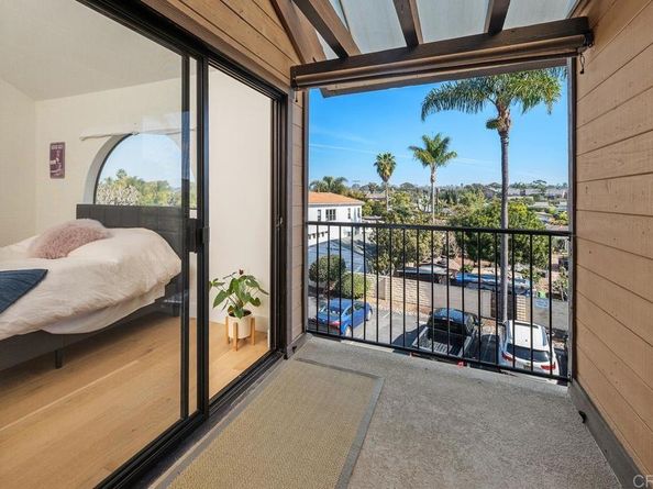 4007 Canario Street E, Carlsbad CA 92008