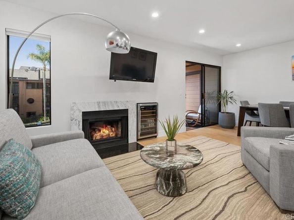 4007 Canario Street E, Carlsbad CA 92008