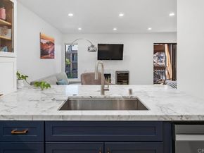 4007 Canario Street E, Carlsbad CA 92008