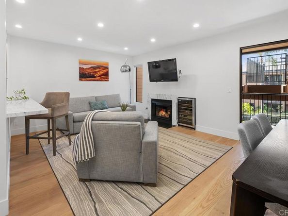 4007 Canario Street E, Carlsbad CA 92008