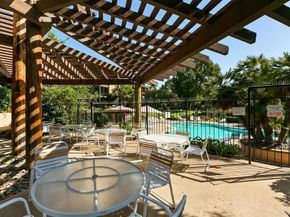 4007 Canario Street E, Carlsbad CA 92008