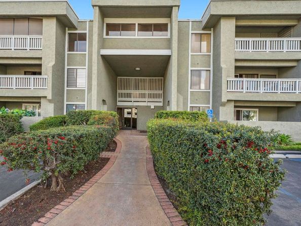 1020 E Washington Avenue 88, Escondido CA 92025