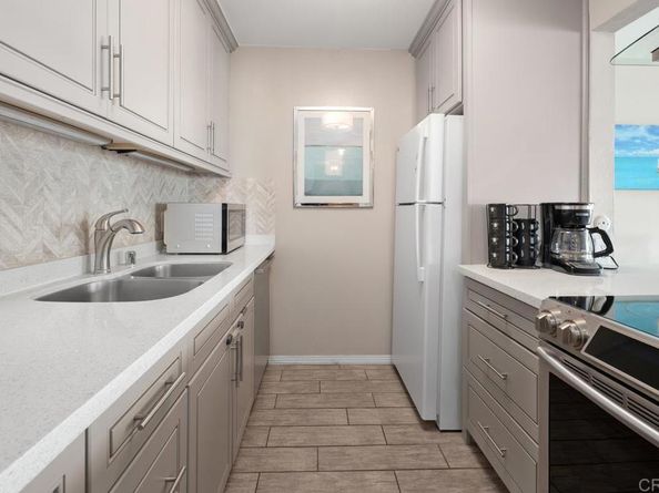 4007 Everts Street 4H, San Diego CA 92109
