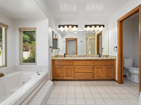 4000 James Drive, Carlsbad CA 92008