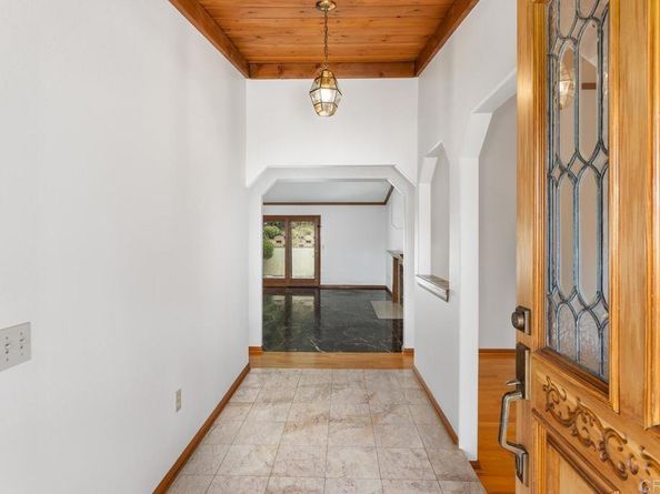 4000 James Drive, Carlsbad CA 92008