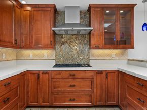 4000 James Drive, Carlsbad CA 92008