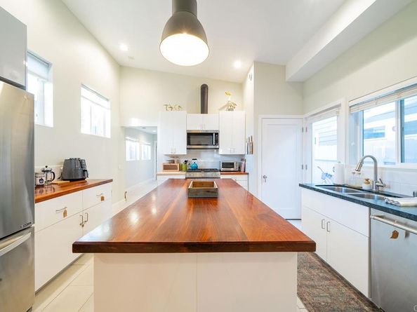 4832 Long Branch Avenue, San Diego CA 92107