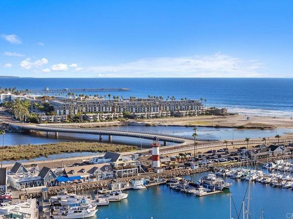 1200 Harbor Drive N 16B, Oceanside CA 92054