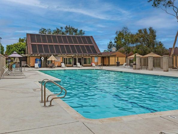 10573 Caminito Flores, San Diego CA 92126