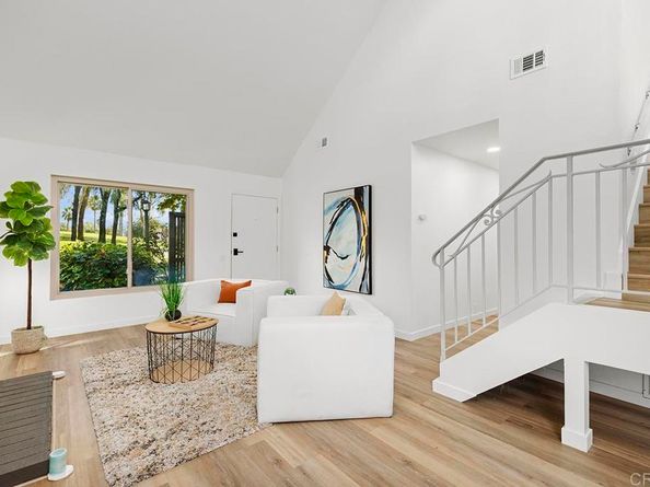 10573 Caminito Flores, San Diego CA 92126